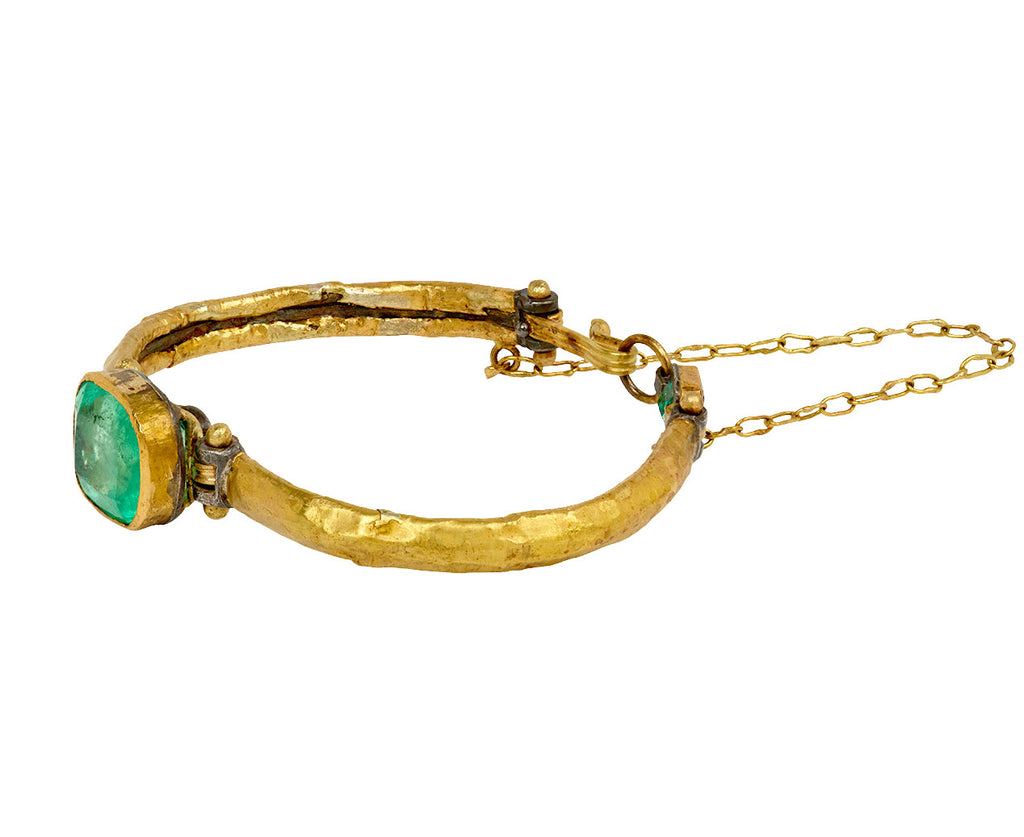 Cushion Cut Emerald Bracelet