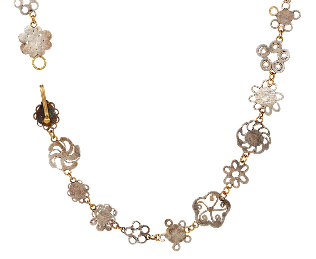 Silver Small Flowery Chain Necklace