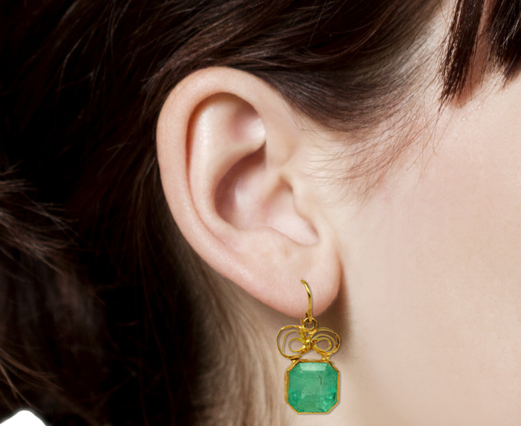 Judy Geib Lovely Bright Square Colombian Emerald Bow Top Earrings - profile closeup