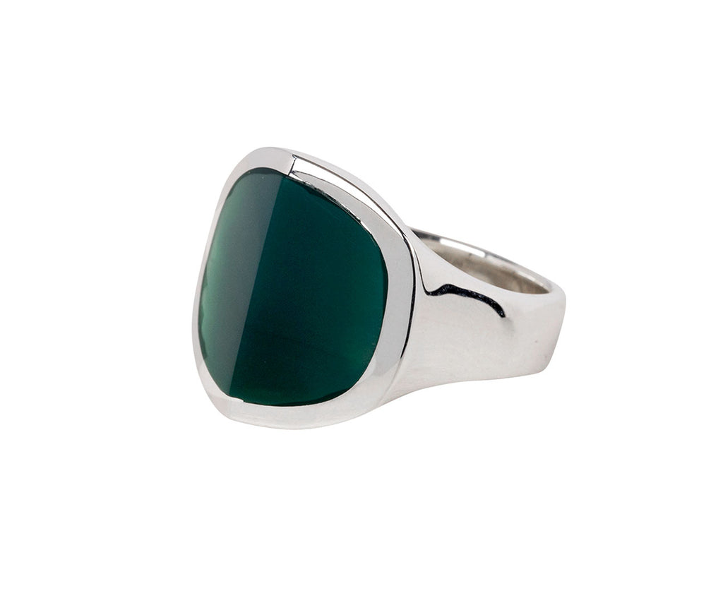 Hirotaka Equinox Pyramid Large Green Agate Ring - Closeup