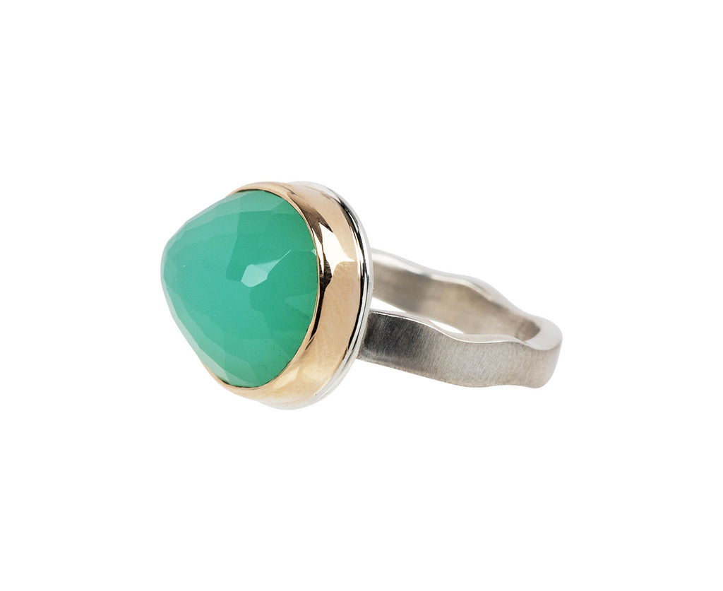 Oval Inverted Chrysoprase Ring