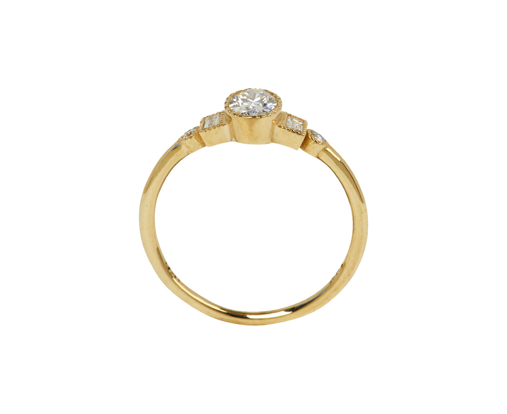 Oval Bel Canto Diamond Solitaire - TWISTonline 