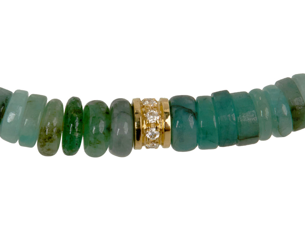 Maor Emerald Shine Bracelet - closeup