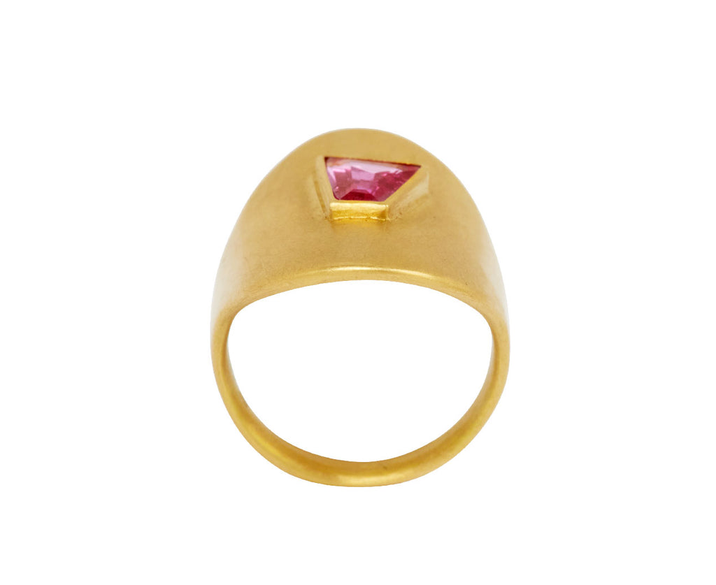 Mallary Marks Pink Sapphire Quadrilateral Large Signet Ring - top down