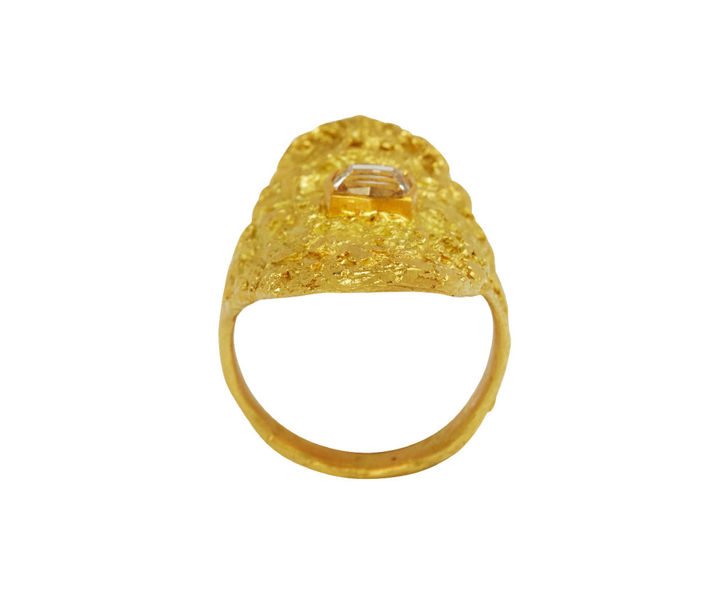 Mallary Marks Light Champagne Diamond Large Signet Crinkle Ring - top down