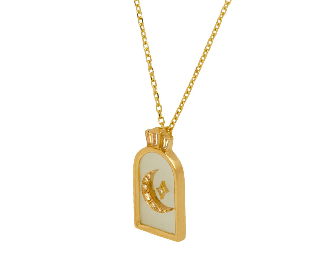 Hilal Pendant Necklace - TWISTonline 