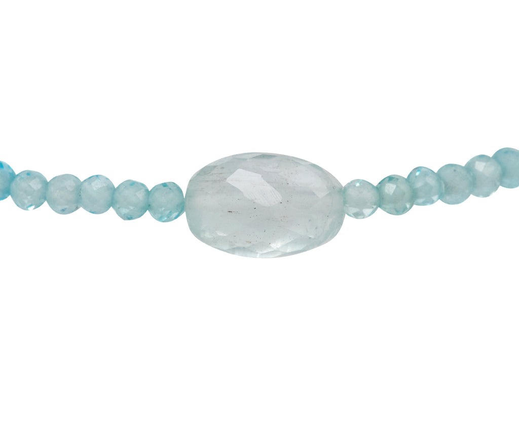 Margaret Solow Light Apatite and Aquamarine Beaded Bracelet - Closeup