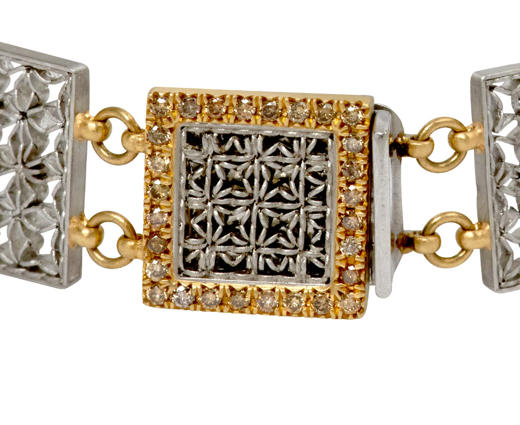 Nikolle Radi Champagne Diamond Square Chain Link Bracelet - closure