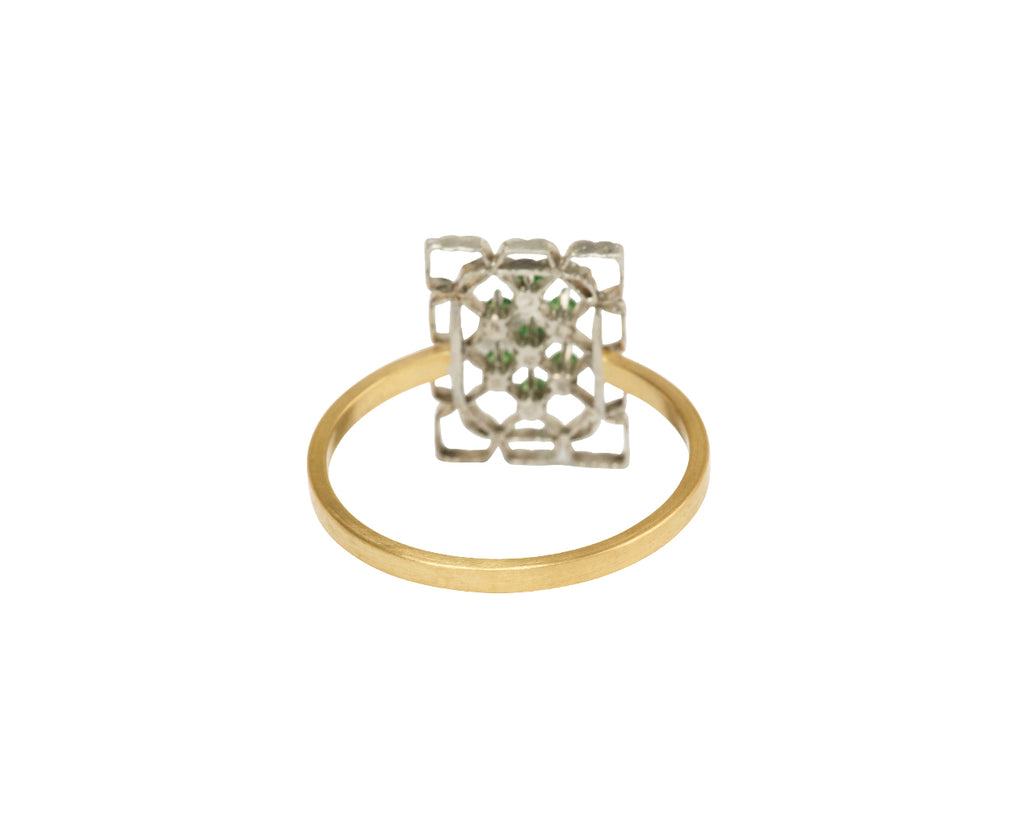 Airy Lace Tsavorite Garnet Ring