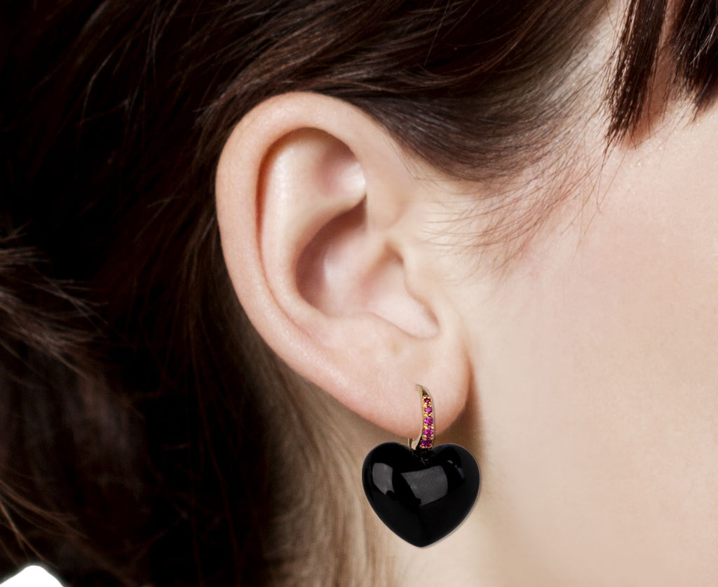 Rachel Quinn Black Onyx Heart Dollop Earrings Close Up Profile