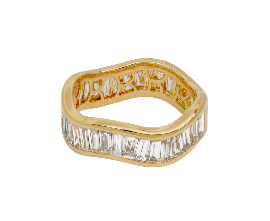 Waved Equator Ring