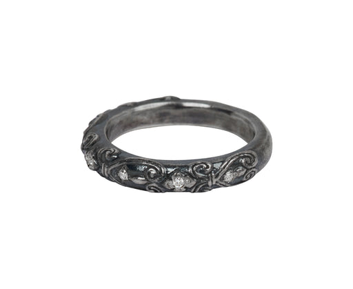 Rusty Thought Engraved Pattern Diamond Band