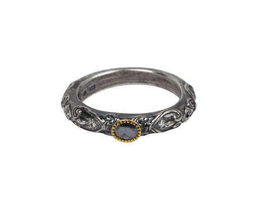 Rusty Thought Engraved Pattern Diamond Ring