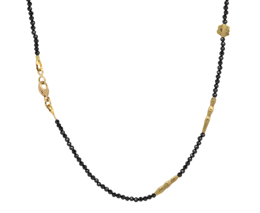 Short Black Spinel Flora Necklace