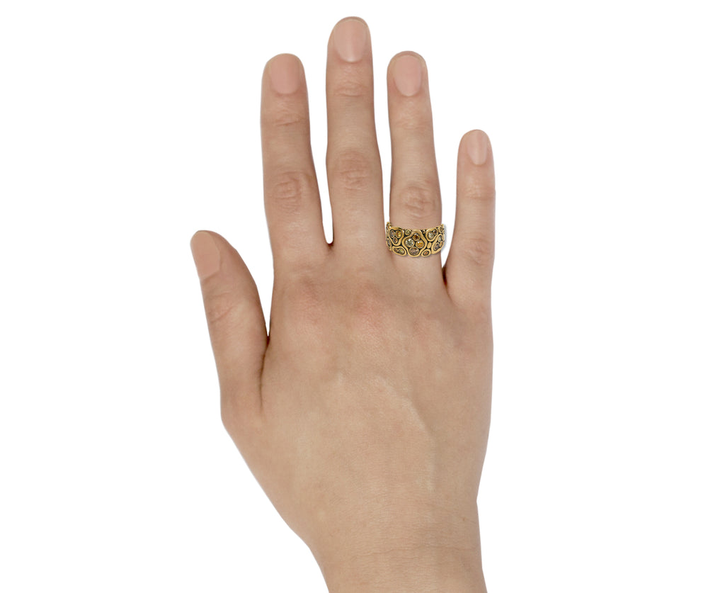 Diamond Swirling Water Ring