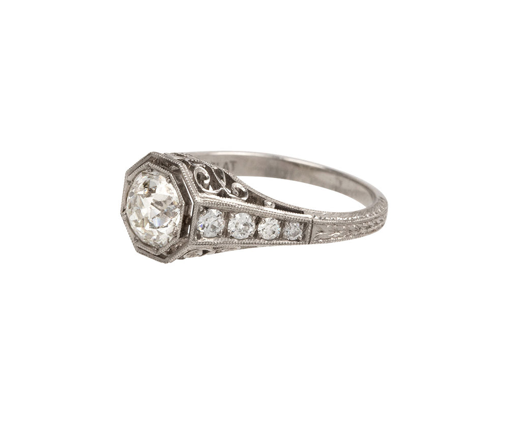 Cushion Cut Diamond Anna Ring