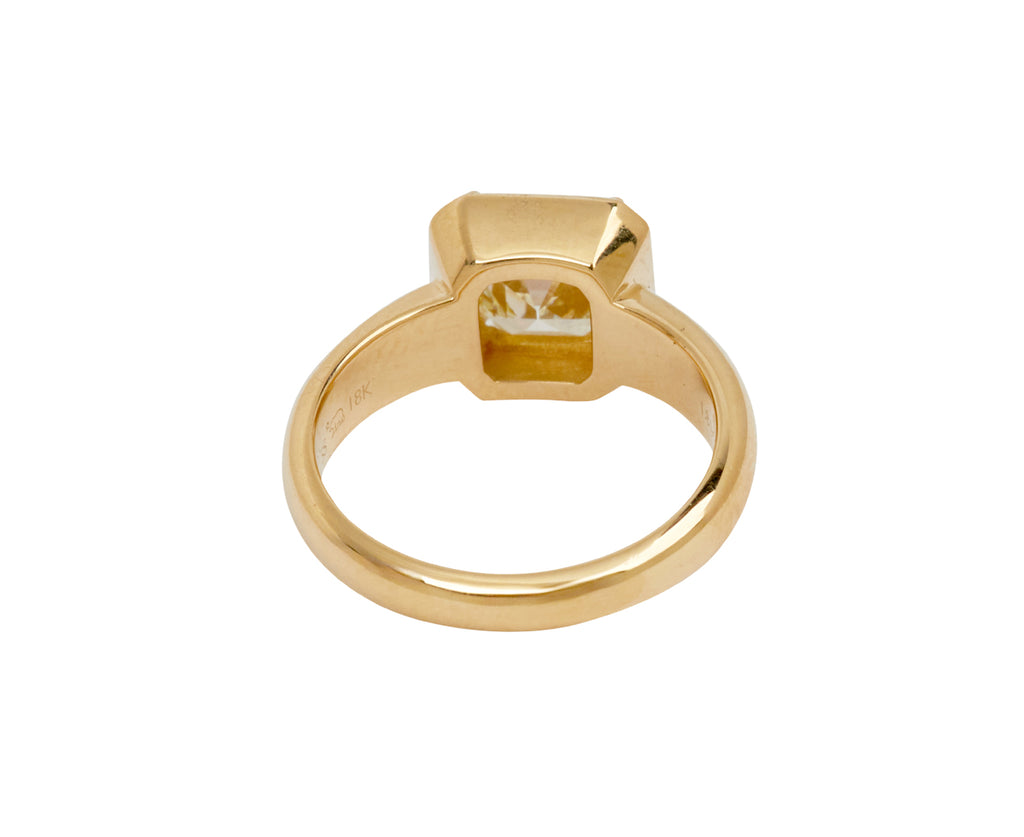 Single Stone Asscher Cut Diamond Cori Ring - back