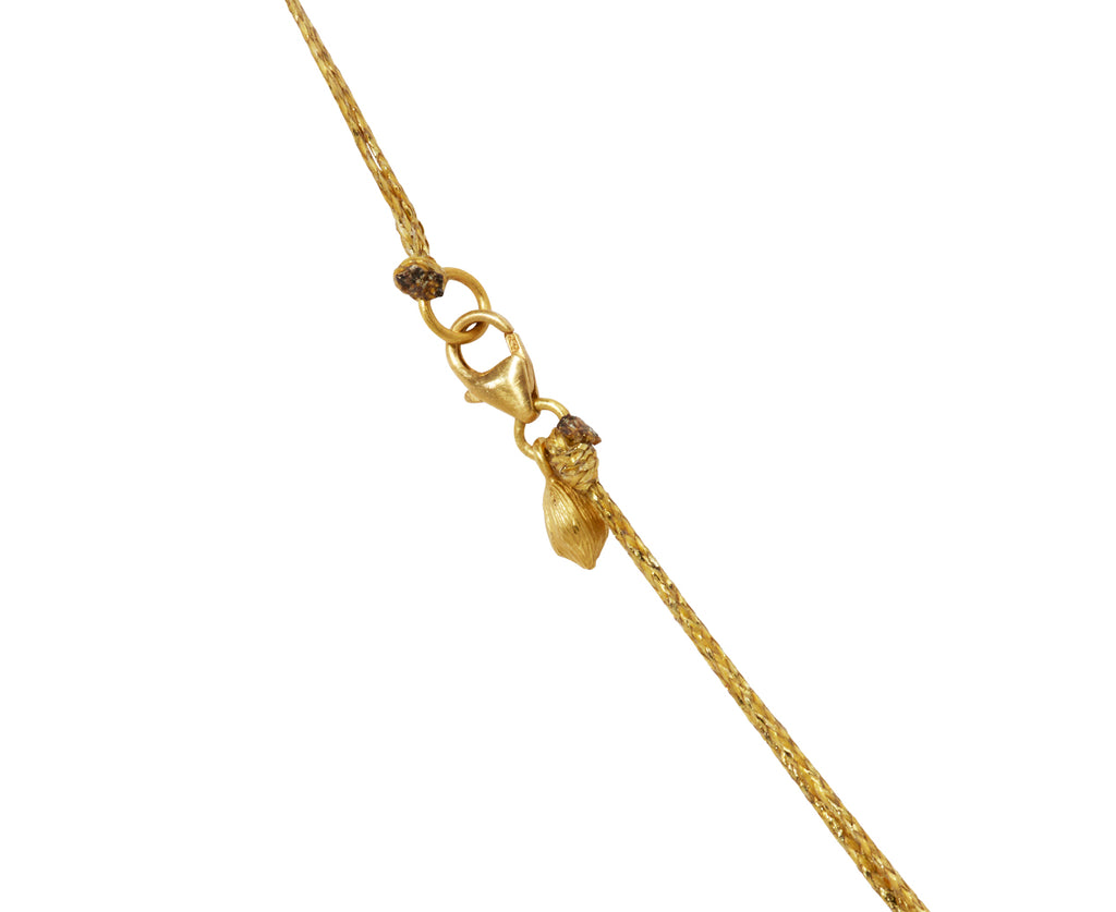 Pippa Small Alectrona Triple Colette Pendant Necklace - closure