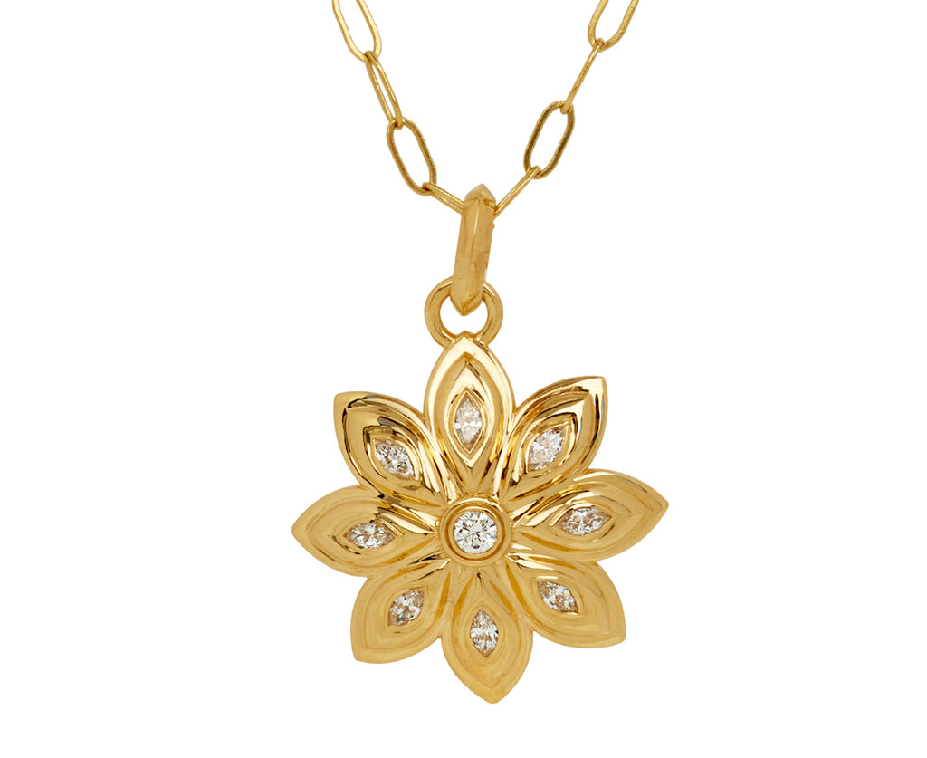 Sorellina Diamond Bloom Pendant ONLY - closeup