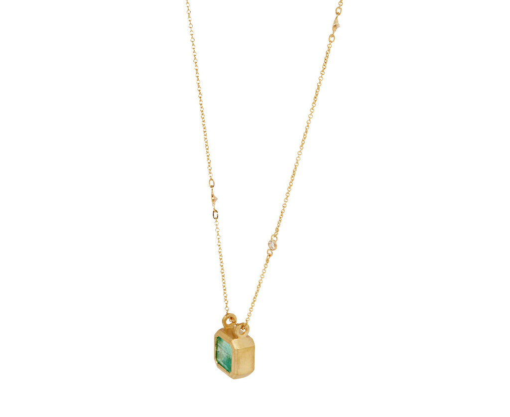 Colombian Emerald on Diamond Chain Necklace
