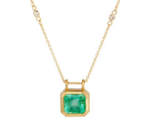 Colombian Emerald on Diamond Chain Necklace