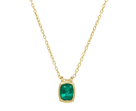 Elizabeth Street Colombian Emerald Pendant Necklace