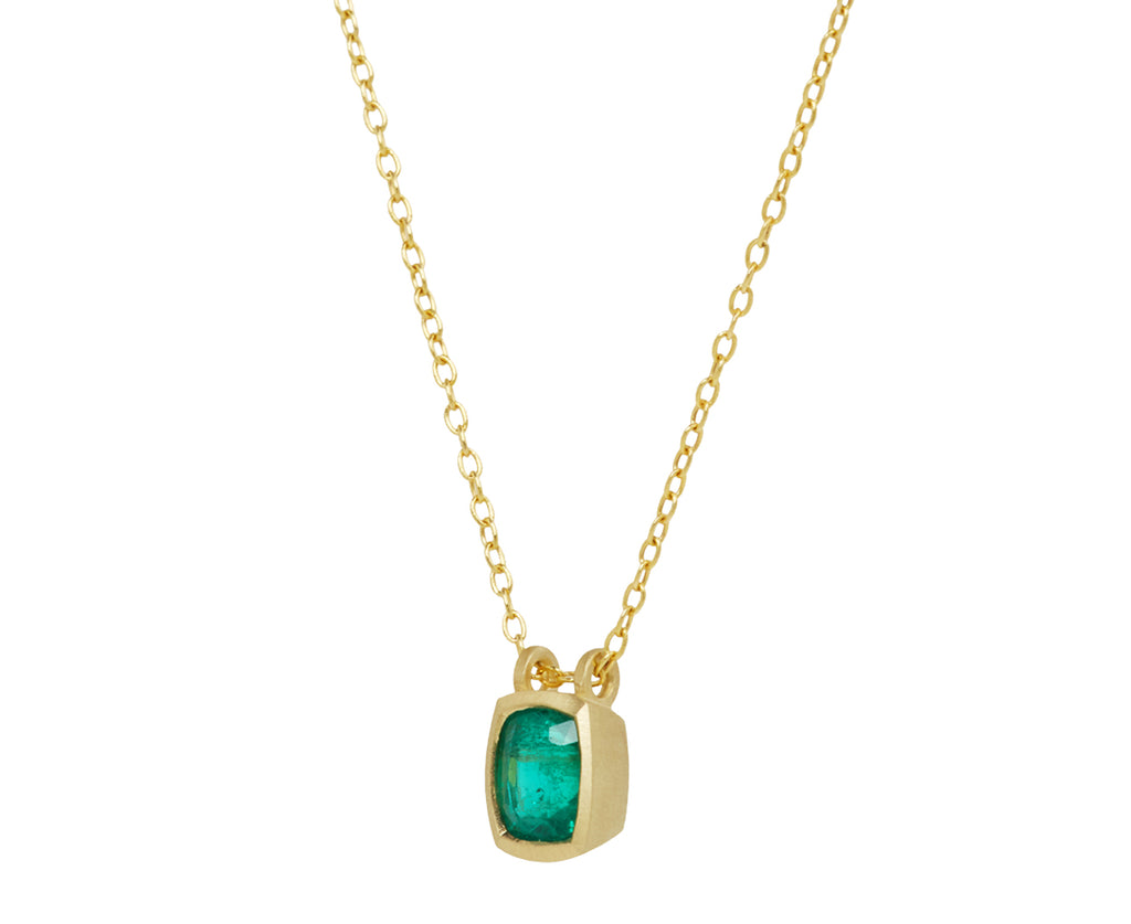 Elizabeth Street Colombian Emerald Pendant Necklace - Side View