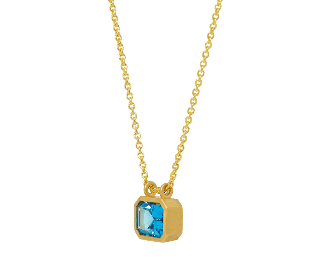 Elizabeth Street London Blue Topaz Pendant Necklace - Side View