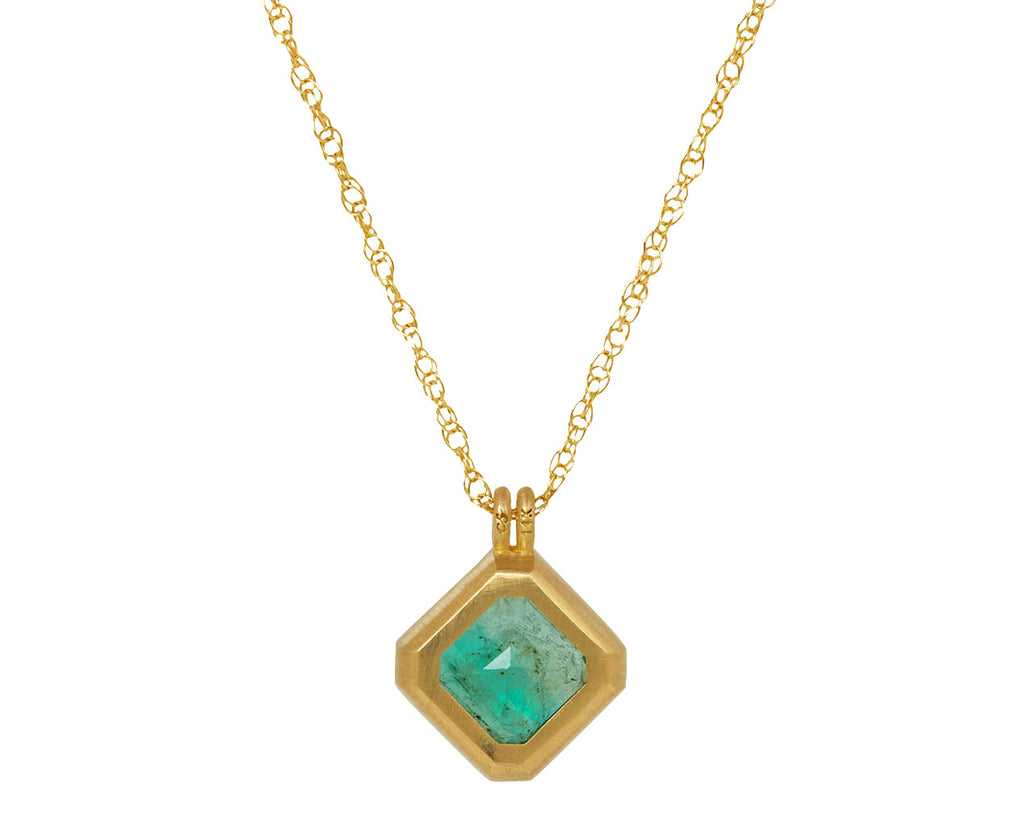 Elizabeth Street Zambian Emerald Pendant Necklace - back