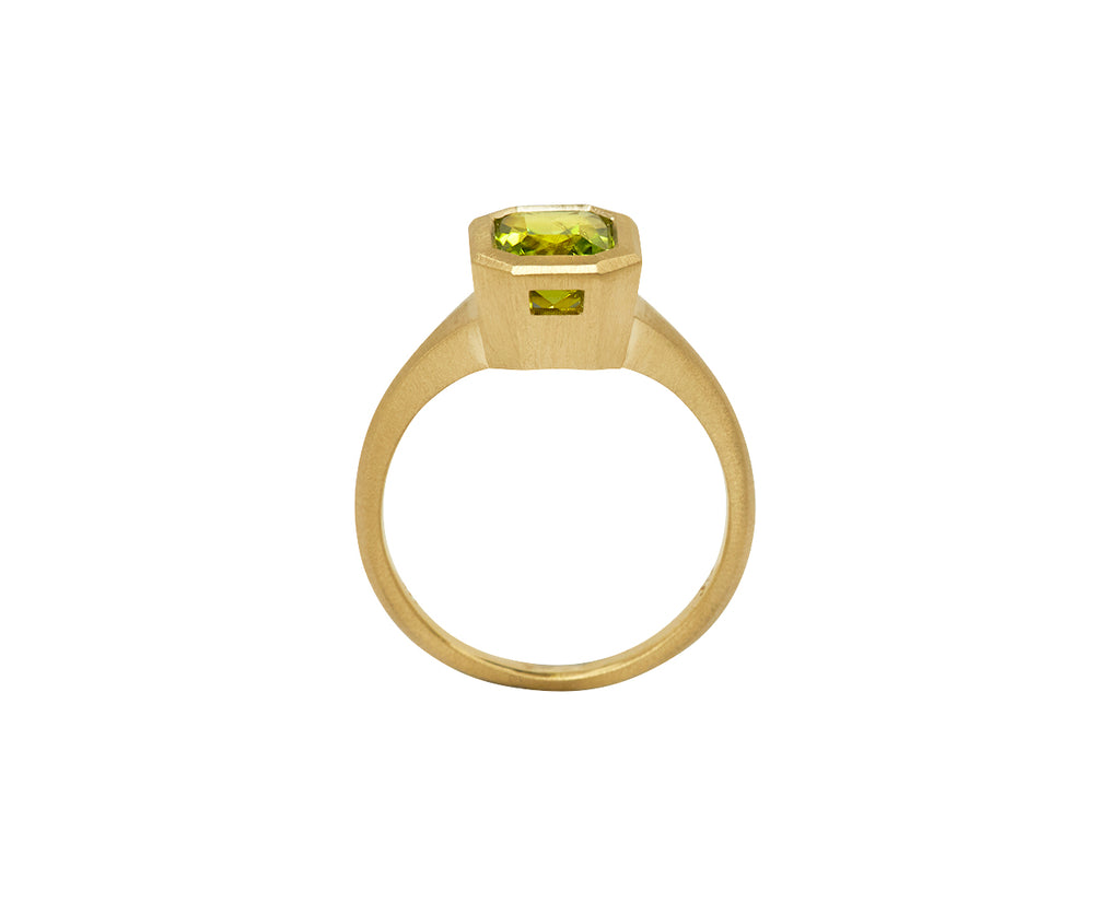 Elizabeth Street Radiant Cut Peridot Signet Ring - Top Down