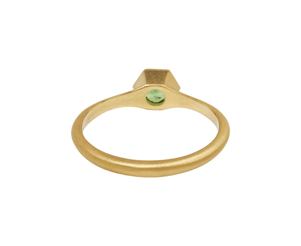Elizabeth Street Petite Tsavorite Hex Ring - back