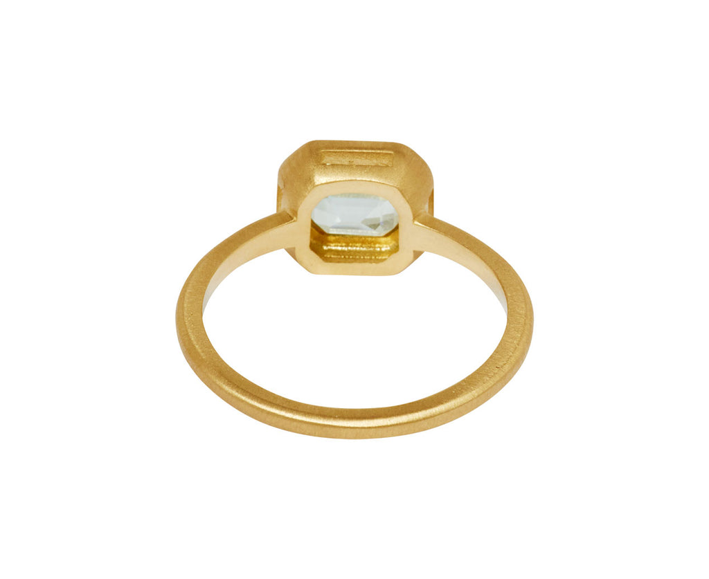 Elizabeth Street Pale Colombian Emerald Ring - back