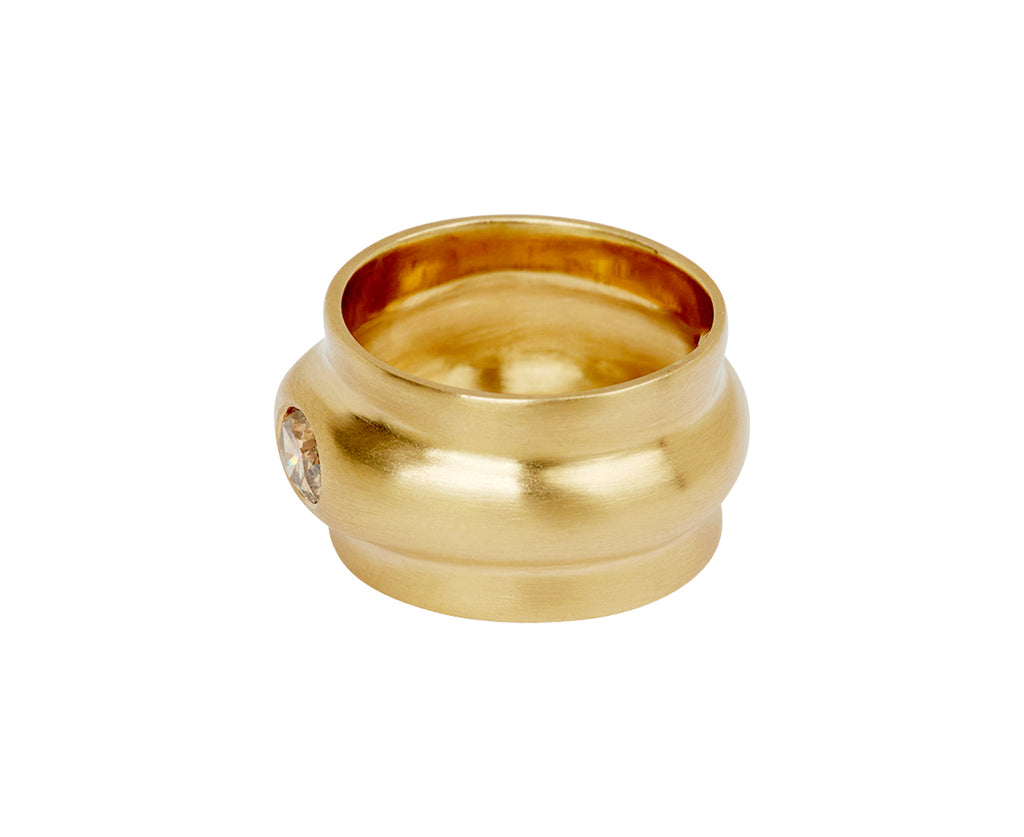 Elizabeth Street Curvy Wide Band Brown Diamond Ring - side