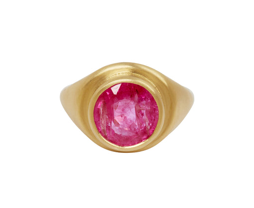 Elizabeth Street Pink Sapphire Signet Ring