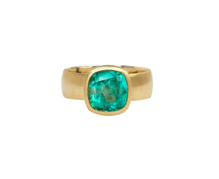 Elizabeth Street Colombian Emerald Ring