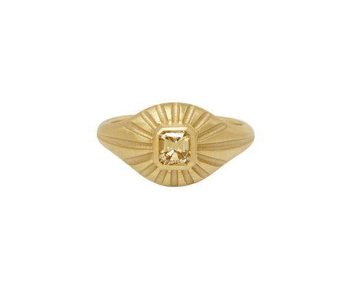 Elizabeth Street Champagne Diamond Helios Signet Ring