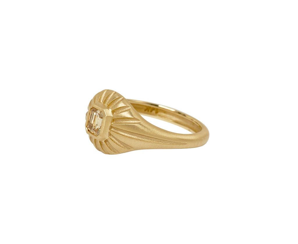 Elizabeth Street Champagne Diamond Helios Signet Ring - Side View
