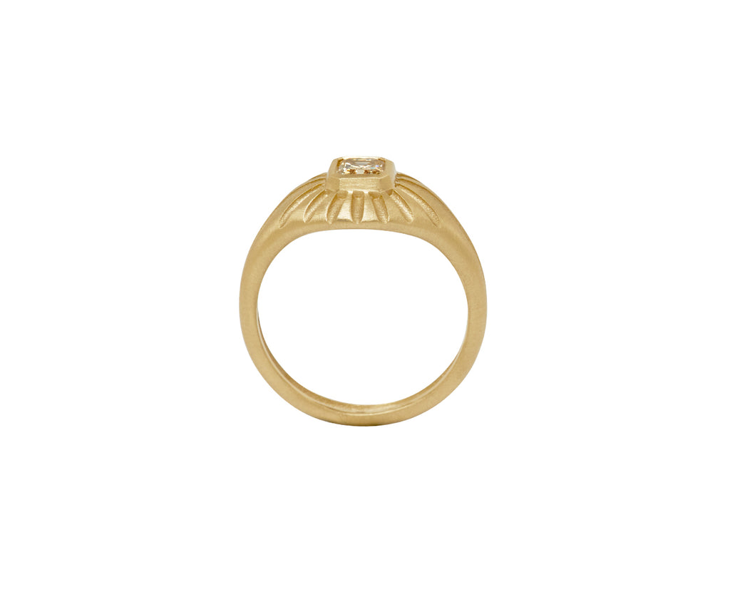 Elizabeth Street Champagne Diamond Helios Signet Ring - Top Down 