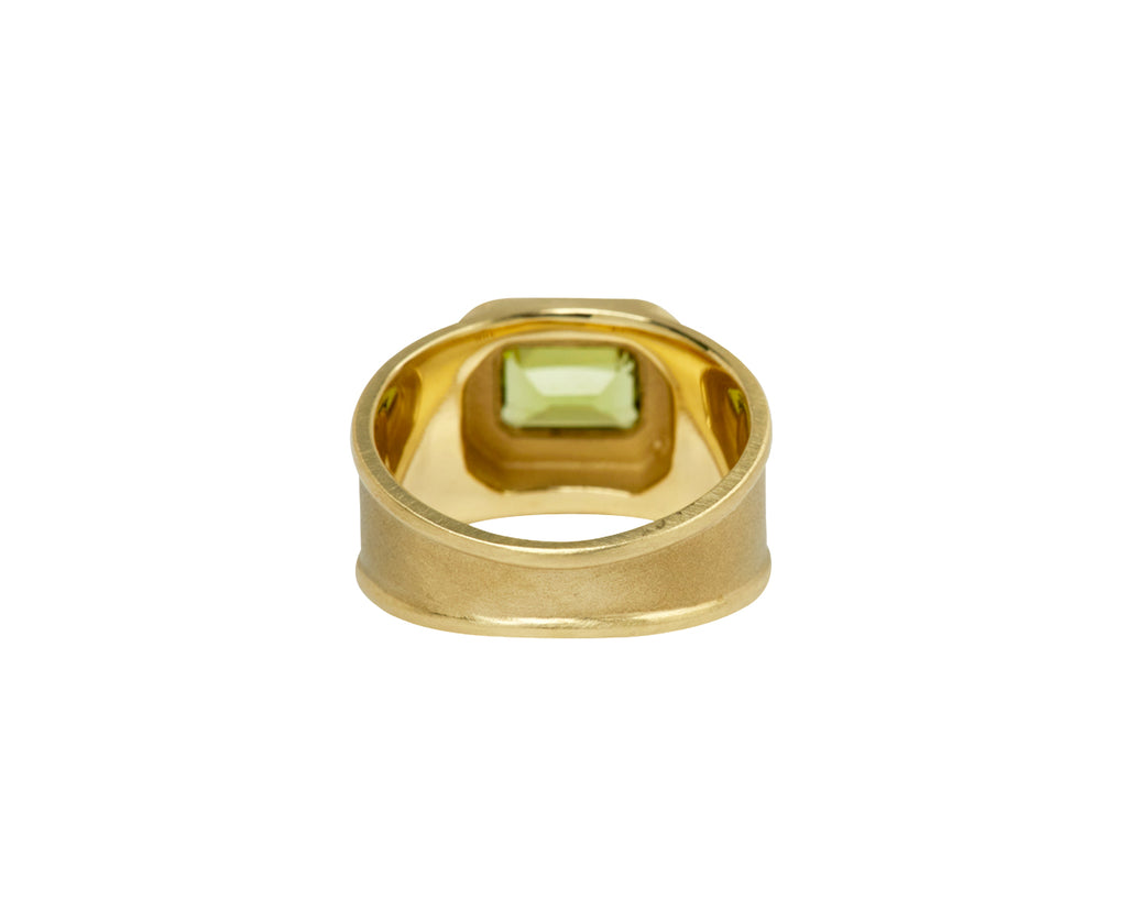 Elizabeth Street Peridot Maya Ring - Back View