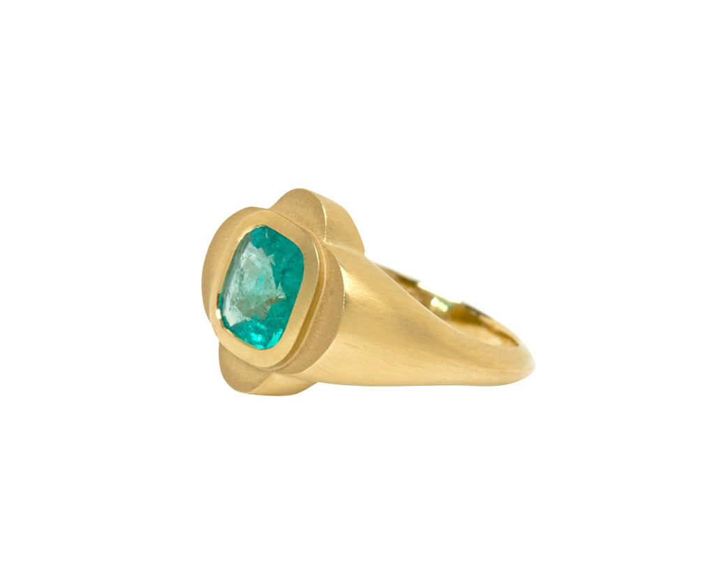 Elizabeth Street Cushion Cut Quatrefoil Zambian Emerald Signet Ring - Side View