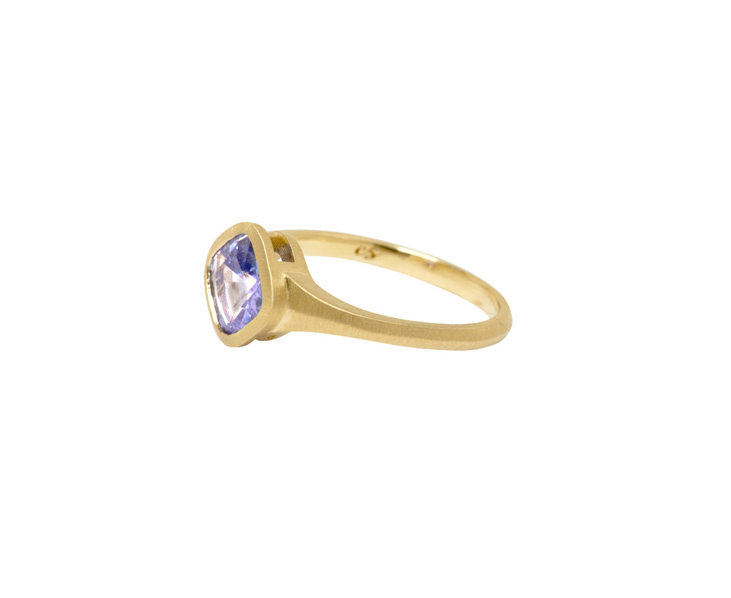 Elizabeth Street Cornflower Blue Sapphire Signet Ring - Side View