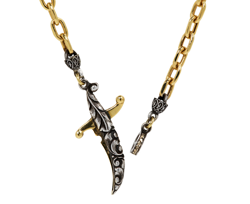 Gold Link and Dagger Clasp Necklace