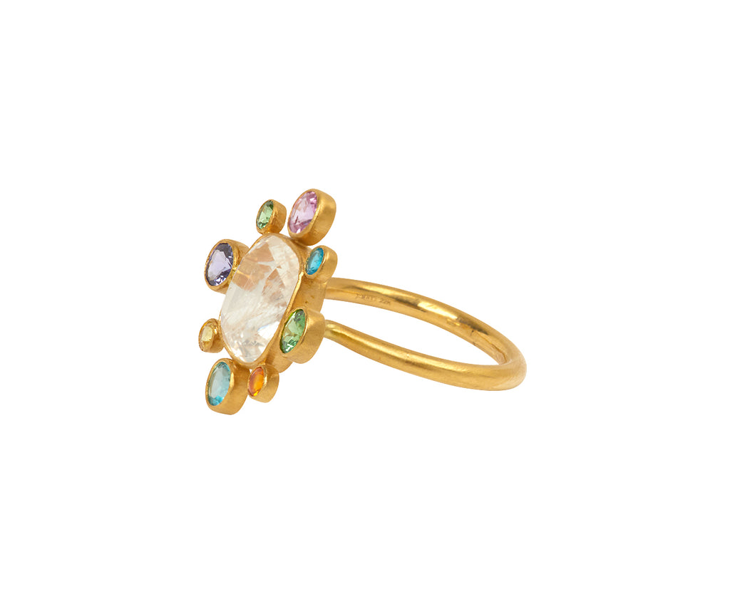Multi-Gem Byzantine Ring