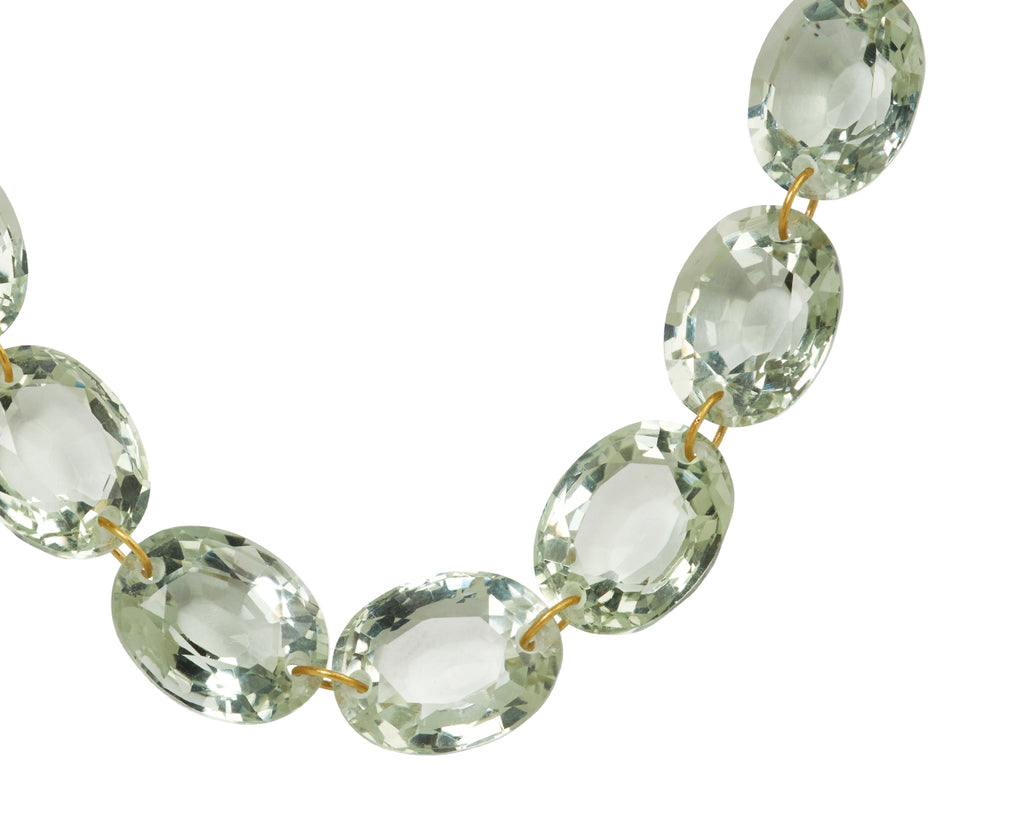Green Quartz Oval Ladylike Necklace