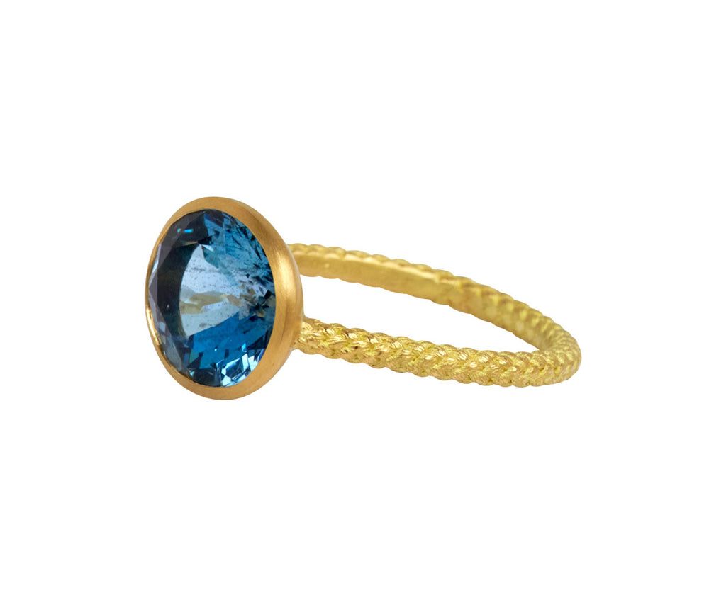 Santa Maria Aquamarine Ring