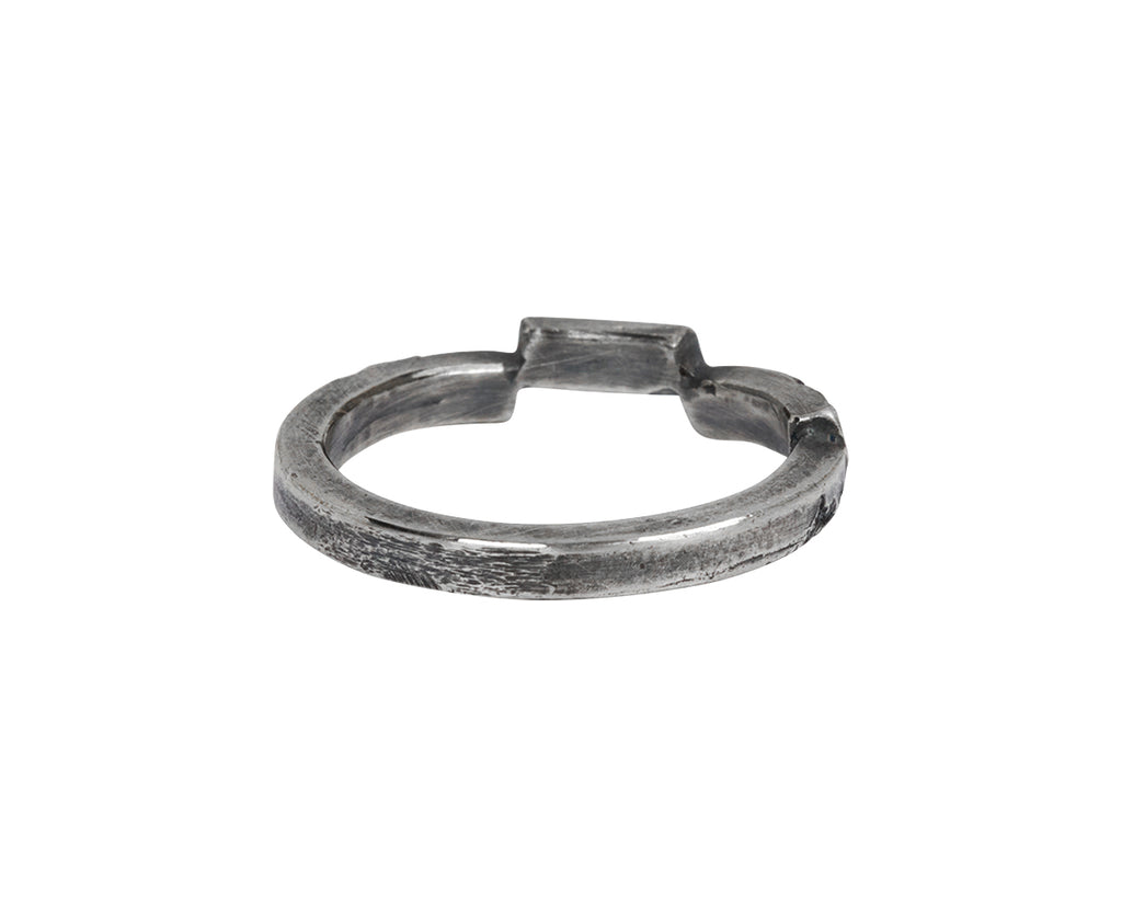 Tó Garal Twisted Time (Night) Band Ring - back