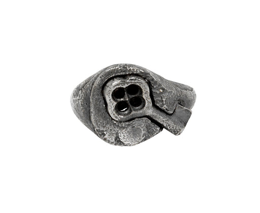 Tó Garal Key Frenzy Signet Ring