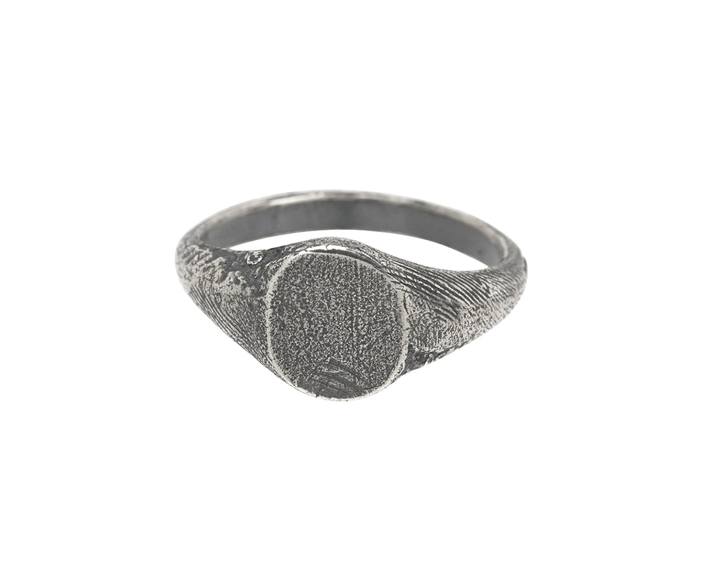 Tó Garal Secret Guardian (Night) Signet Ring