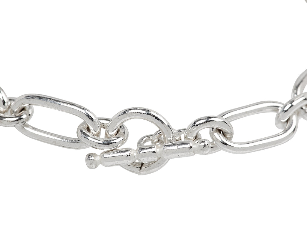 Tó Garal Multi Chain Link Bracelet - Closure