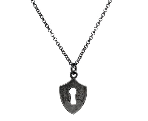 Tó Garal Key Enter Pendant Necklace